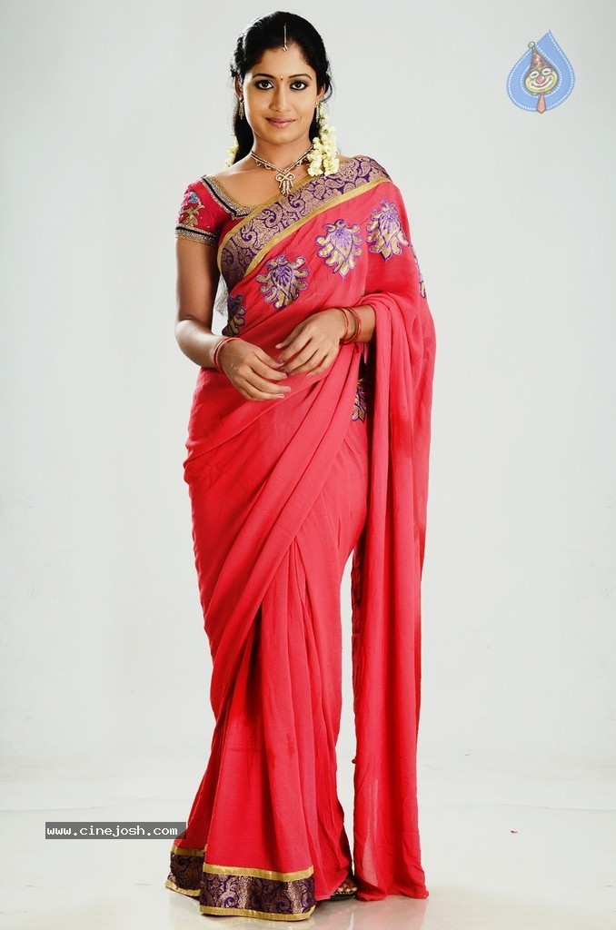  PRAMEELA PHOTOS in RED Saree