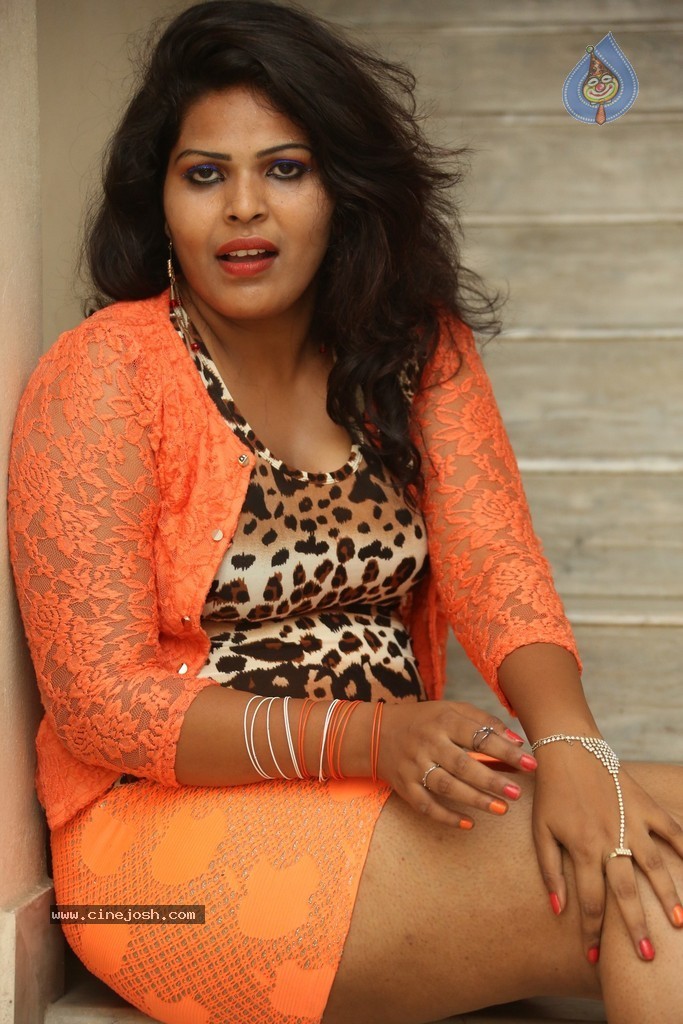 Sithara Hot Gallery Photo Of