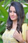 deeksha-panth-new-photos