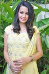 deeksha-panth-new-photos