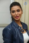 meenakshi-dixit-new-photos