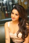 sonal-chouhan-photos