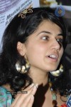 tapsee-visits-nizam-college