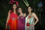 wine-viva-fashion-show-2011