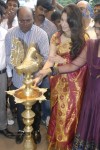 tamanna-launches-kalanikethan-showroom