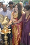 tamanna-launches-kalanikethan-showroom