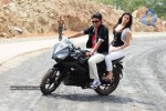 galli-kurrollu-movie-stills