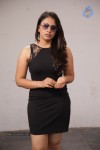 neerayutham-tamil-movie-stills