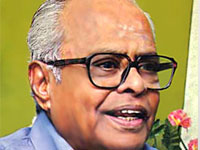 Balachander back to theatre...