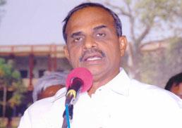 YSR KILLED IN CRASH (flash)