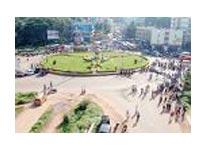Flood victims stage rasta roko in Kurnool