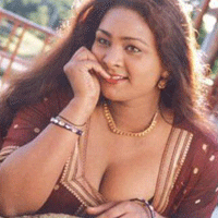 Shakeer, a protÃ©gÃ© of Hot Aunty Shakeela.