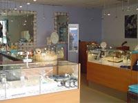 Jewellery shop burgled