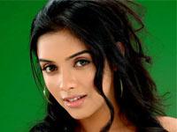 Asin is 25 years old