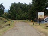 Maoists blow  up  check  post