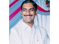 Harish call to T-MLAs to quit en masse