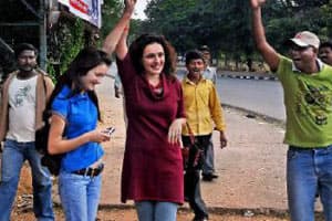 "Jai Telangana": American visitors in OU.