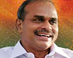 YSR Park besides Imax &amp; Necklace road becomes YSR Marg.