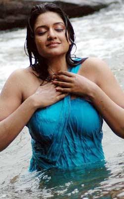 Vimala Raman to do with Rajinikanth!?