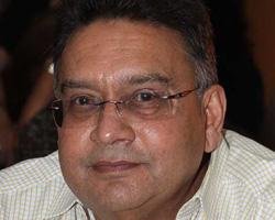 Modi bowled &amp; Chirayu Amin takes IPL guard