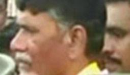 Naidu in tears for manhandling by MH police