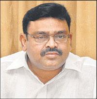 Rosaiah &amp; DS incomparable with YSR