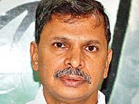Tulasi Reddy flays Muddu