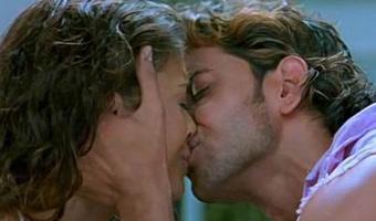 Married Heroine's sexual bliss with Top Hero