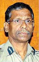 Osmania Students go on rampage