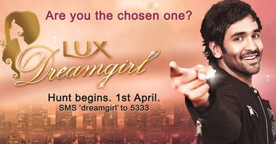 Vishnu searching for Telugu Dream Girl