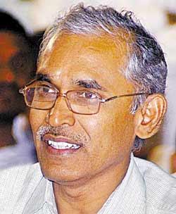 BVR tells KCR to refrain from provocative remarks
