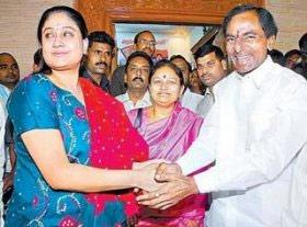 KCR &amp; Vijayashanti ready to die