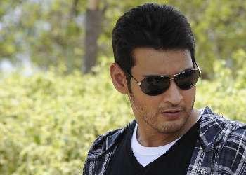 Mahesh gets no na for SVSV?