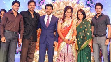Chiru shocked looking @ Nag