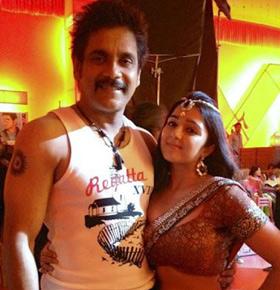 Sakku gives 'Kicku' to 'Damarukam'