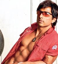 Pawan Missed but Charan Caught Him