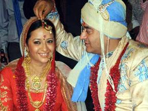 Hot Heroine Turns Pregnant