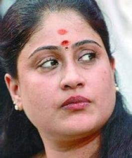 Vijayashanthi's Lies in Newspaper's Interview?