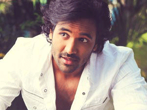 Manchu Vishnu to Justify 'Doosukeltha' Title?