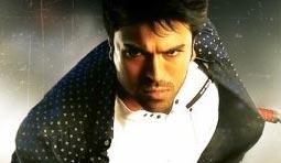 Yevadu Review