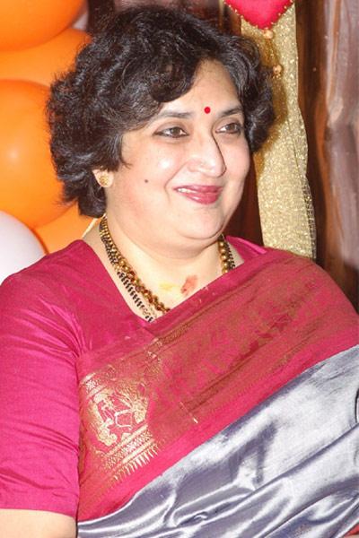 FIR on Superstar's Wife