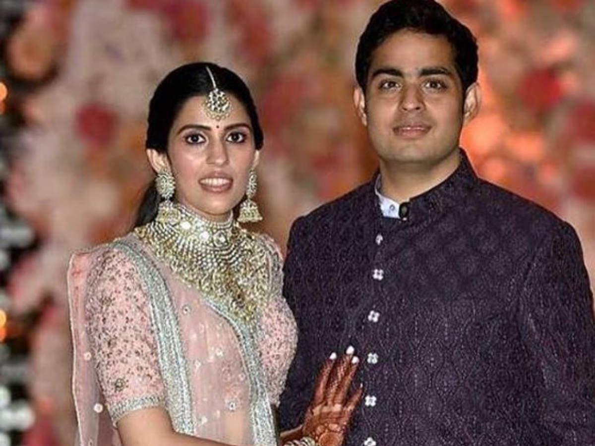 Mukesh Ambani Becomes Proud Grandfather
