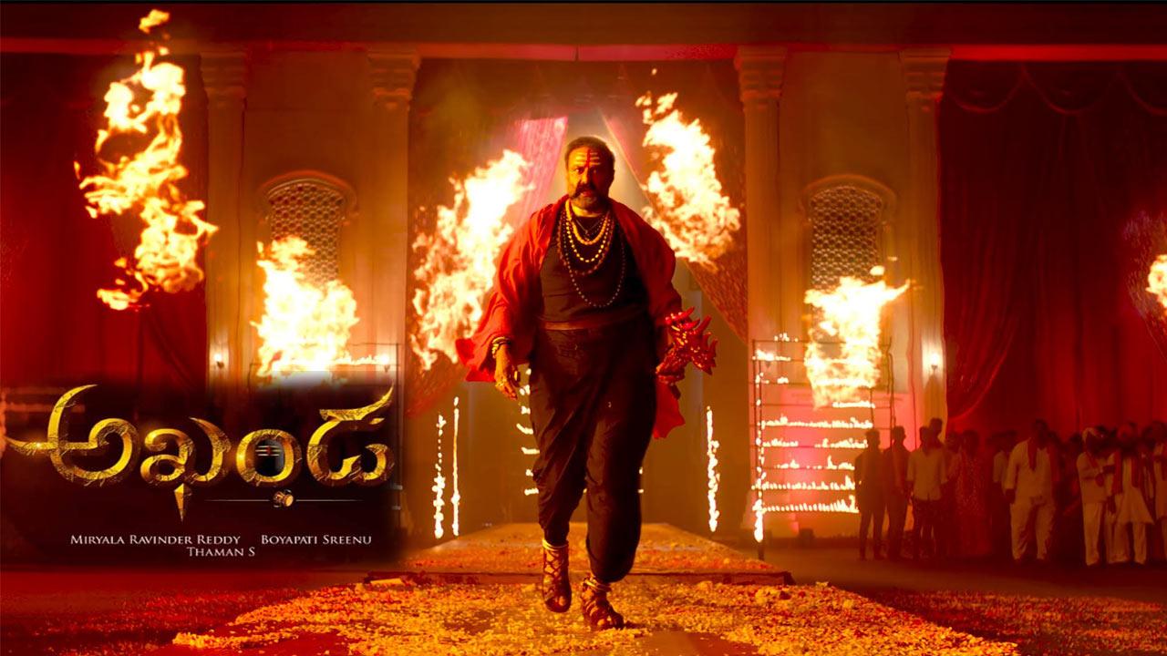 Akhanda makers treat to Balakrsihna fans