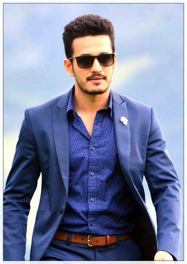 This Audio Venue Indicates Akhil's Craze!