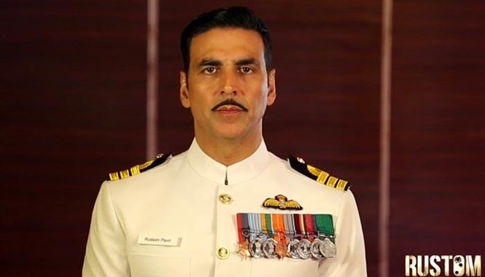 Akshay Kumar Reacts On Award Controversy