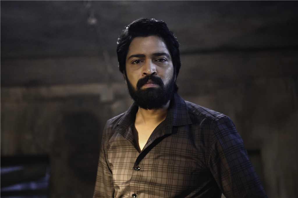 Allari Naresh gets a B-Day surprise from Naandi makers