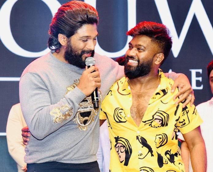 Icon Star thrills Roll Rida