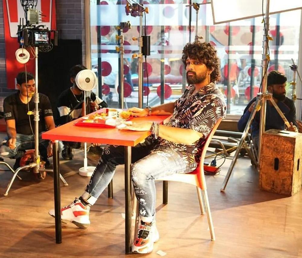 Allu Arjun knocks hearts with KFC