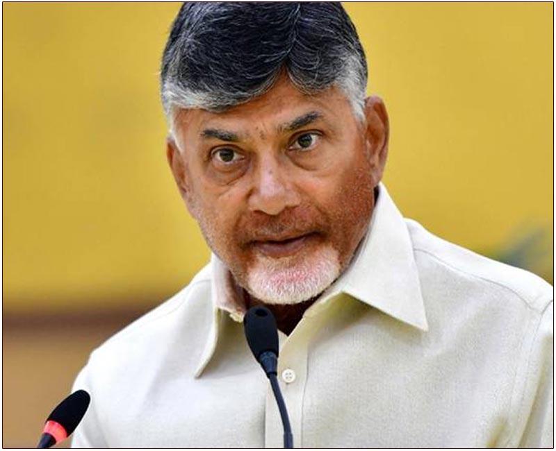 Chandrababu gets shock from Amaravathi farmers