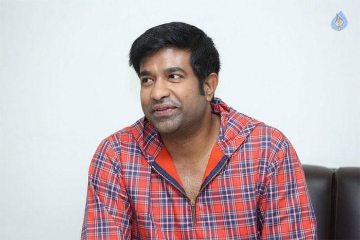 Chilipi Vennela Kishore!